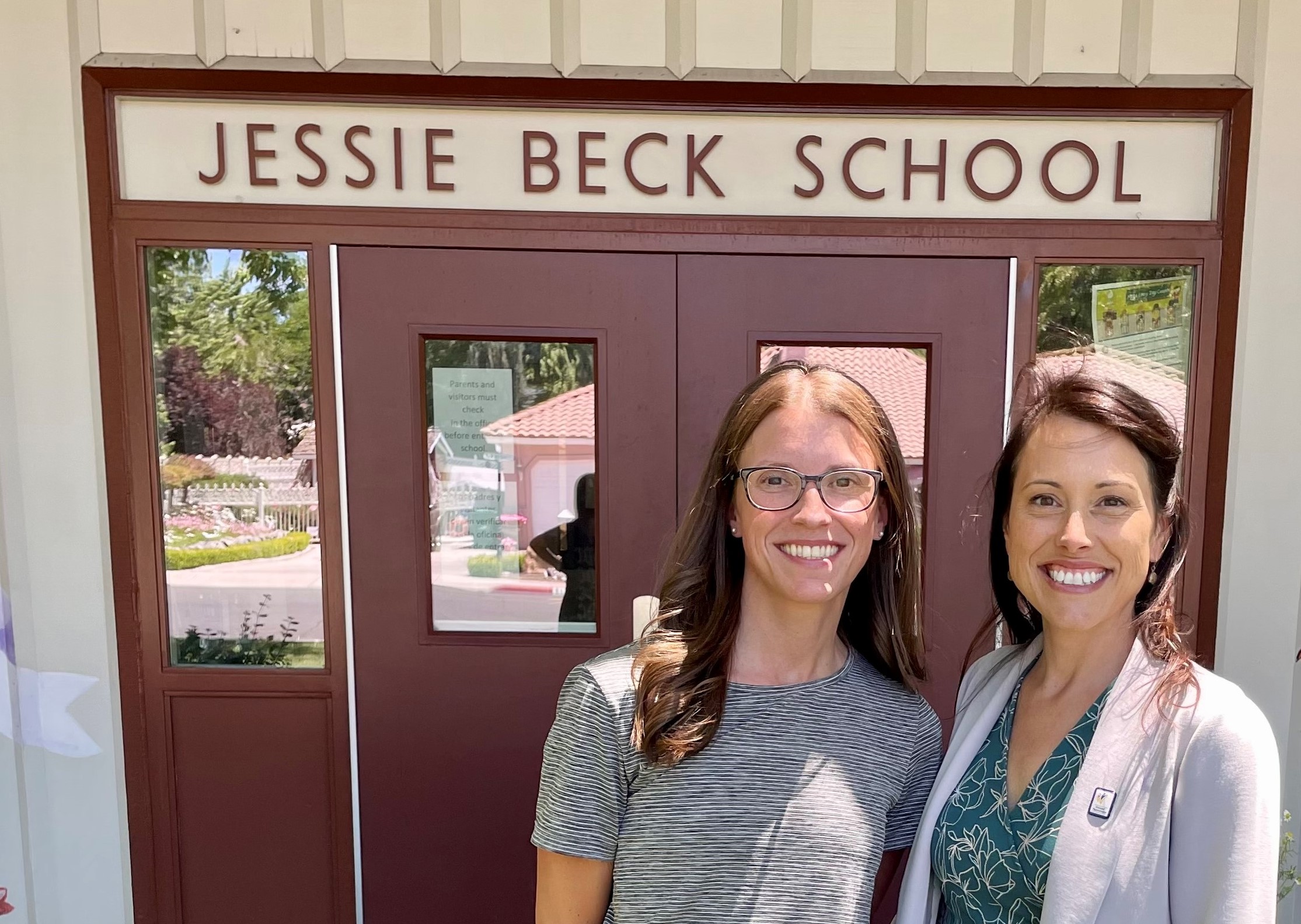  Beth Martin, Area 3 Summer School Zone Supervisor (left) with Trustee Beth Smith at Beck Elementary
